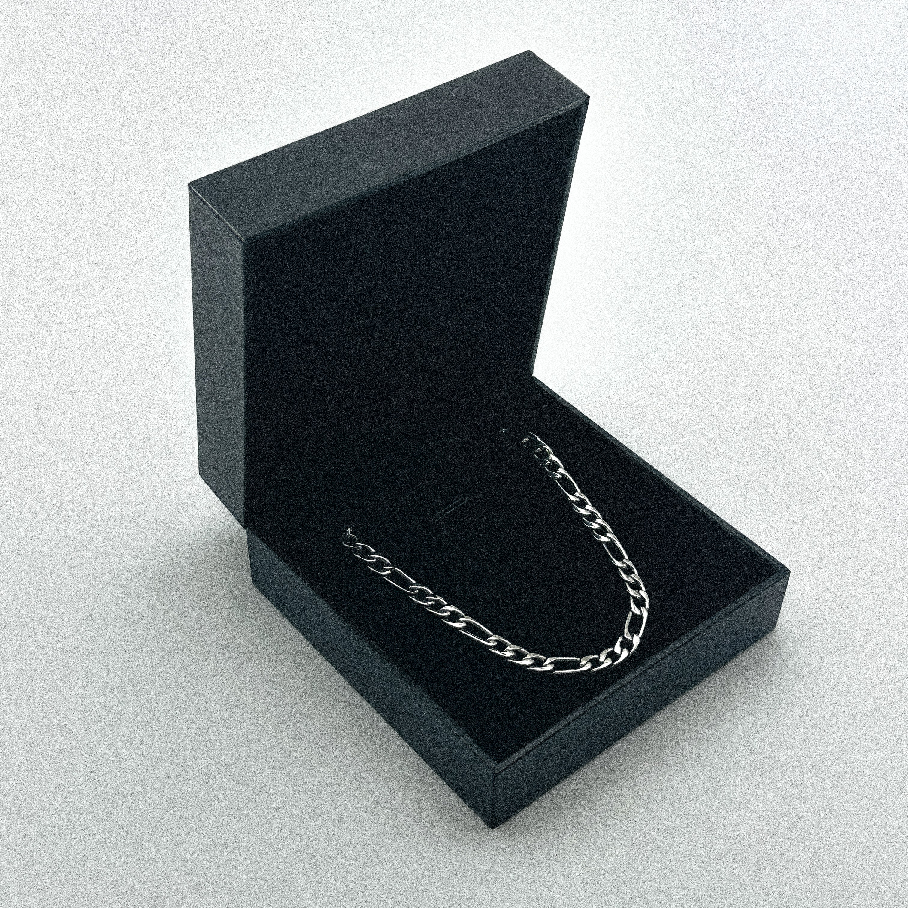 Side Angle of Modern Figaro Bracelet 5mm Stainless Steel