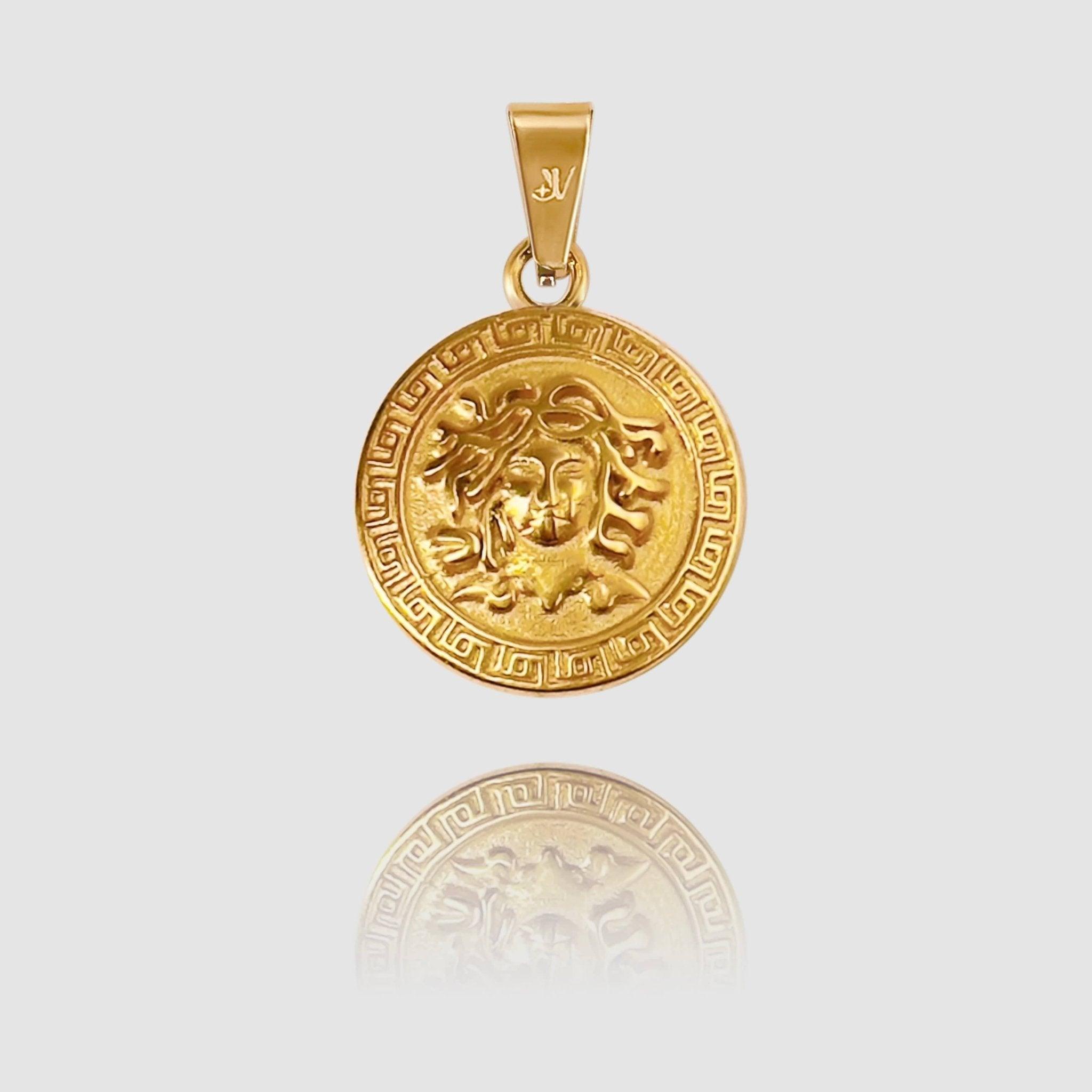 Medusa Pendant Gold Men Streetwear Jewelry