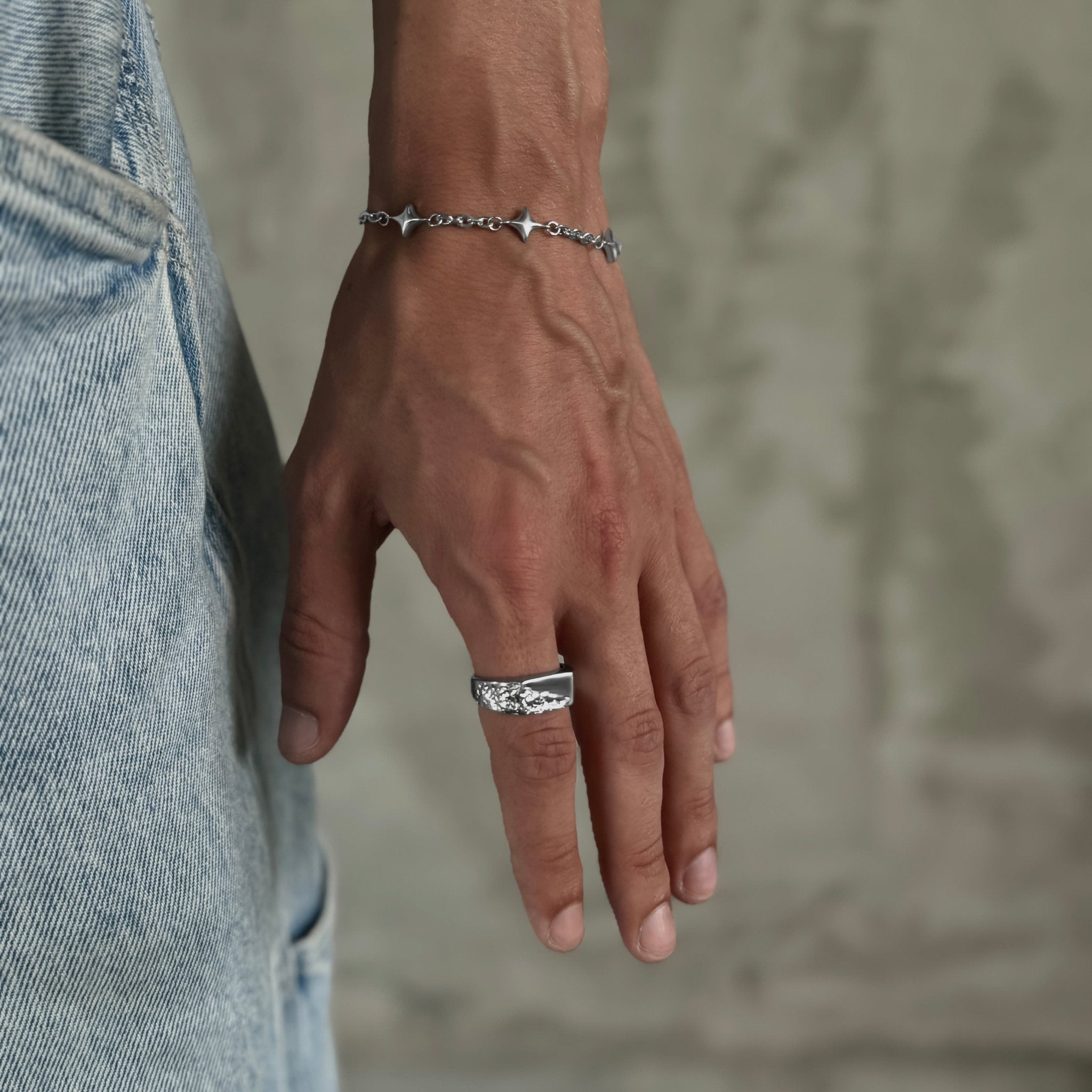 Meltdown Ring - Silver - Rings - XS - 56mm - JVillion®