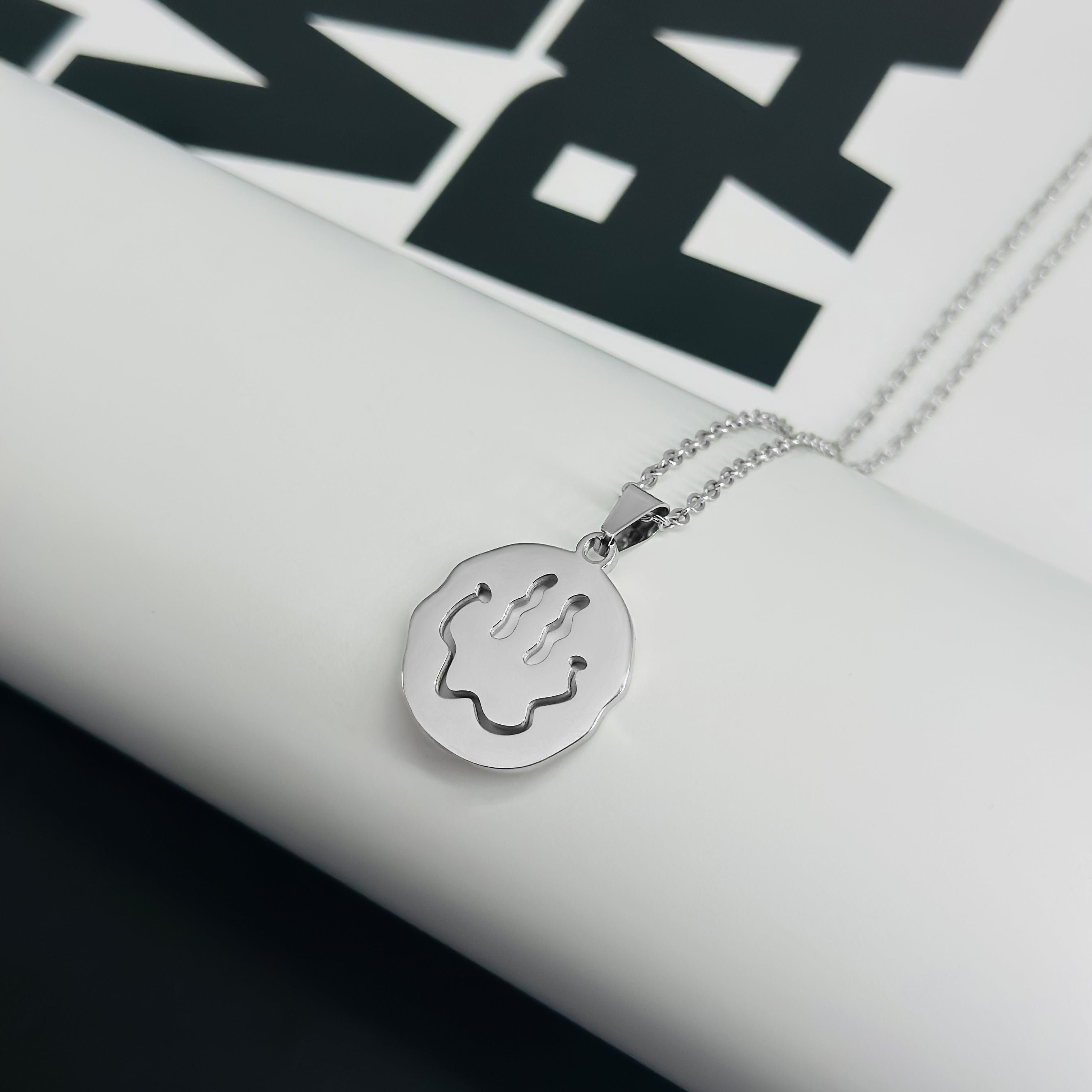 Chain with Pendant Smiley Rolo Chain - Silver (2mm) - JVillion®