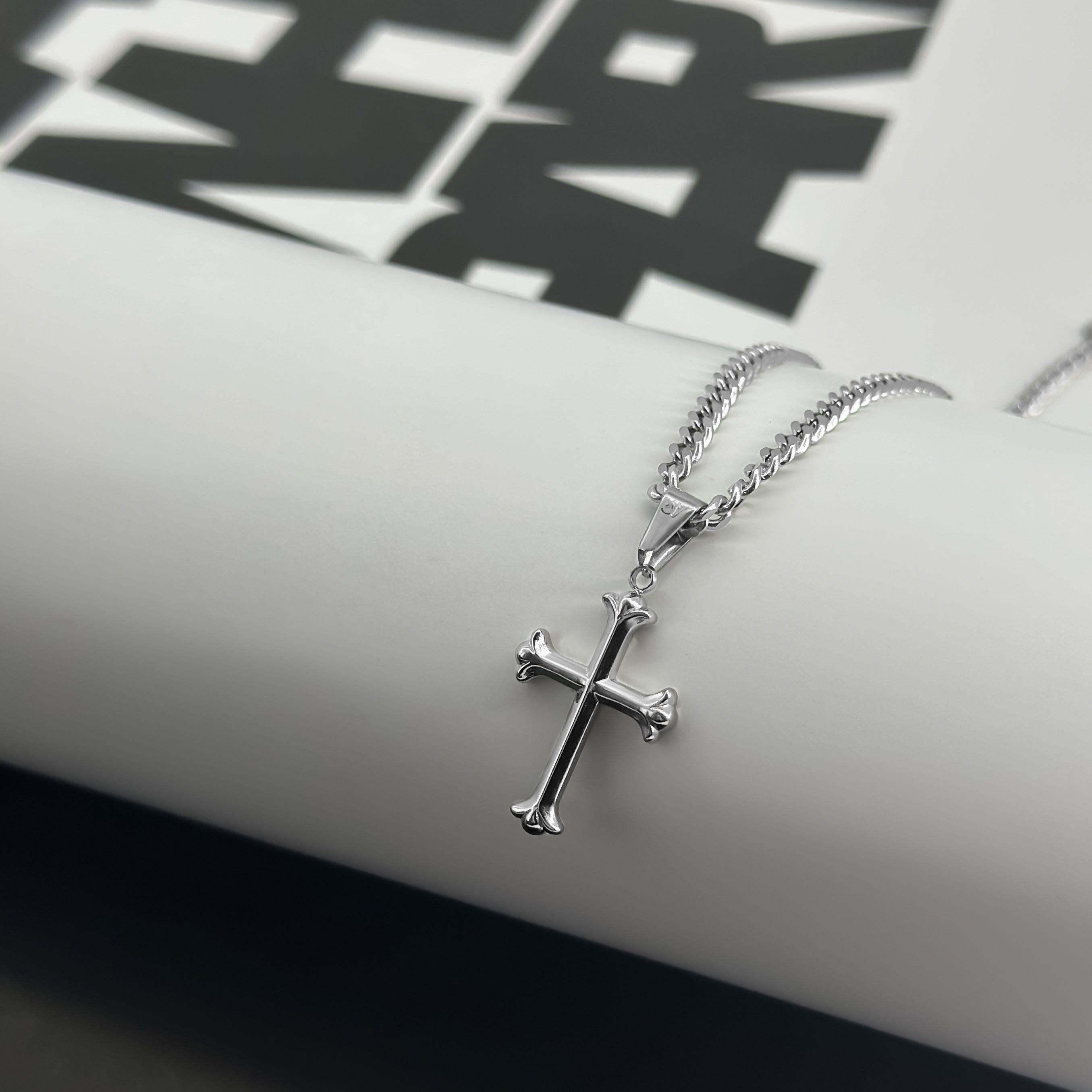 Cross Cuban Chain - Silver (4mm) Chain with Pendant JVILLION