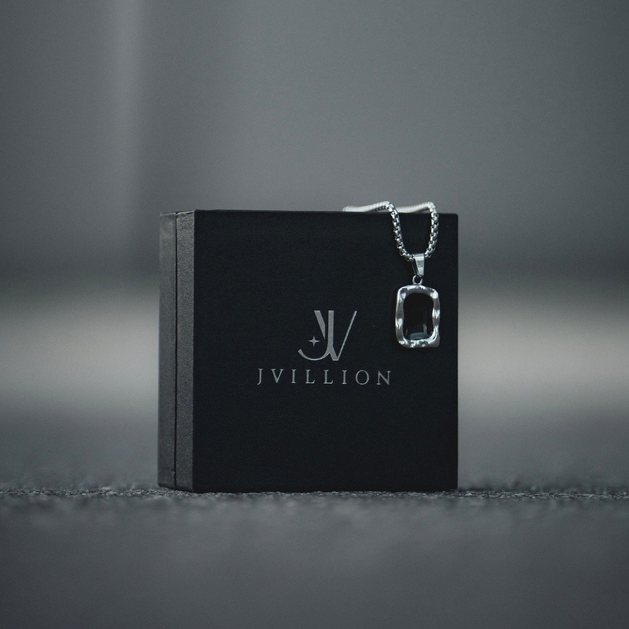 Onyx Box Chain - Silver (2,5mm) Chain with Pendant JVILLION