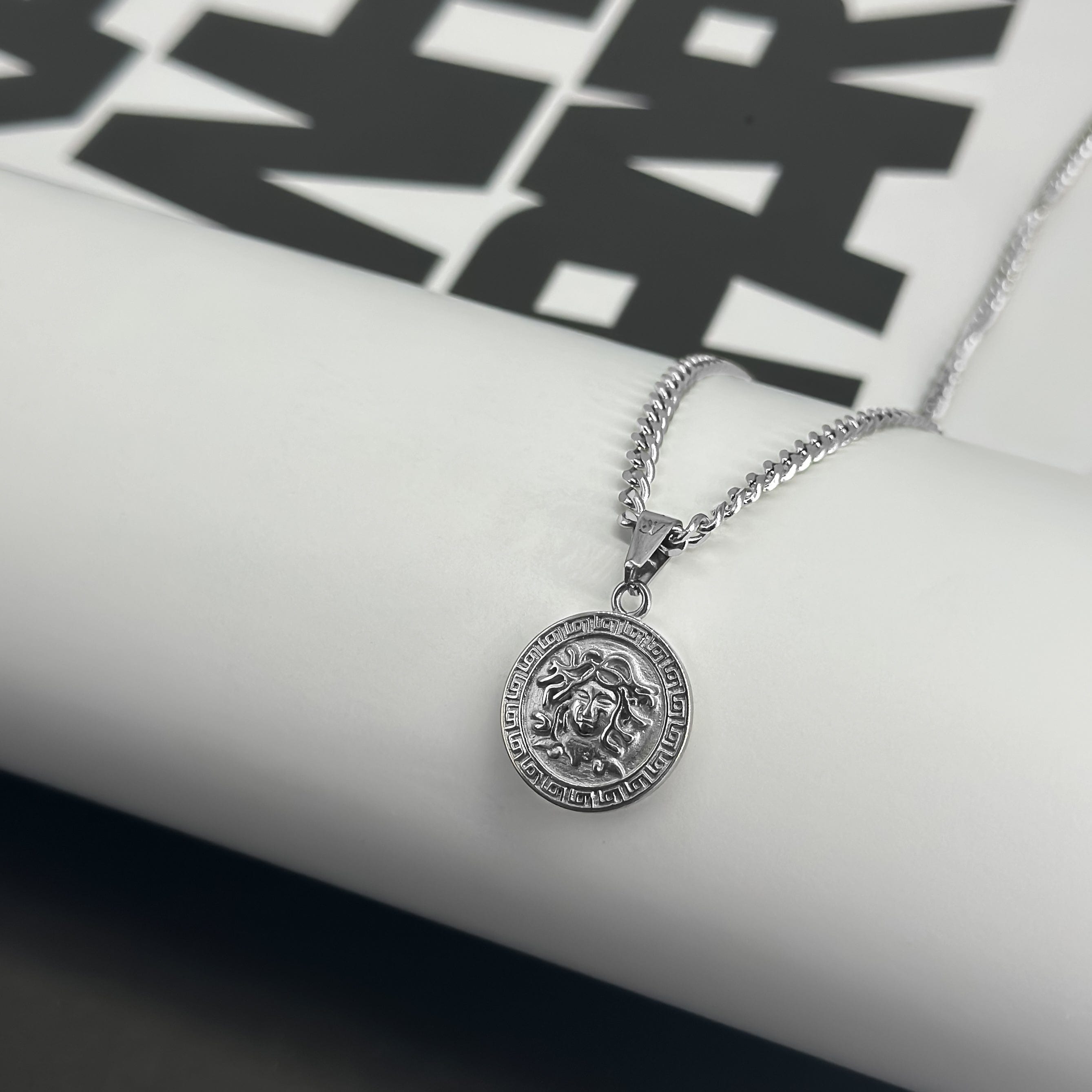 Medusa Cuban Chain - Silver (4mm) Chain with Pendant JVILLION