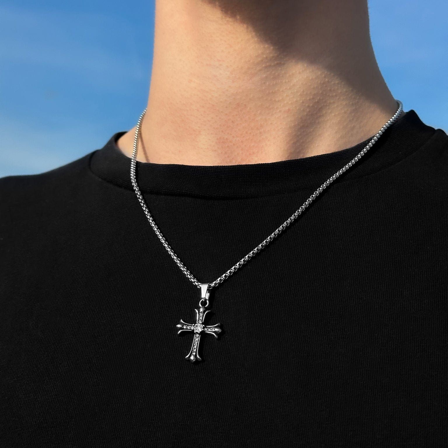 Shiny Cross Box Chain - Silver (2,5mm) Chain with Pendant JVILLION