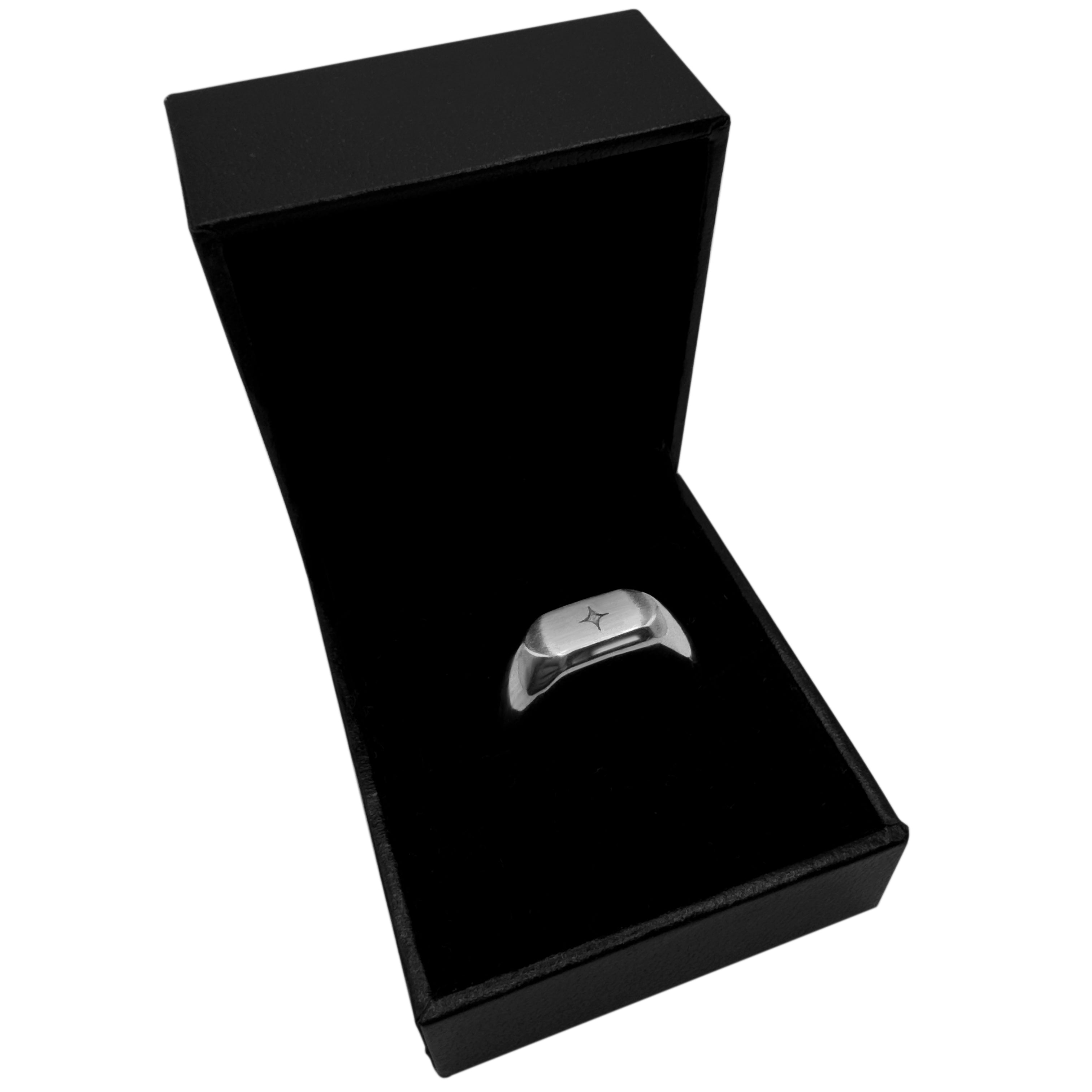 Signet Star Ring - Silver displayed in a black jewelry box - JVillion® Streetwear Jewelry.