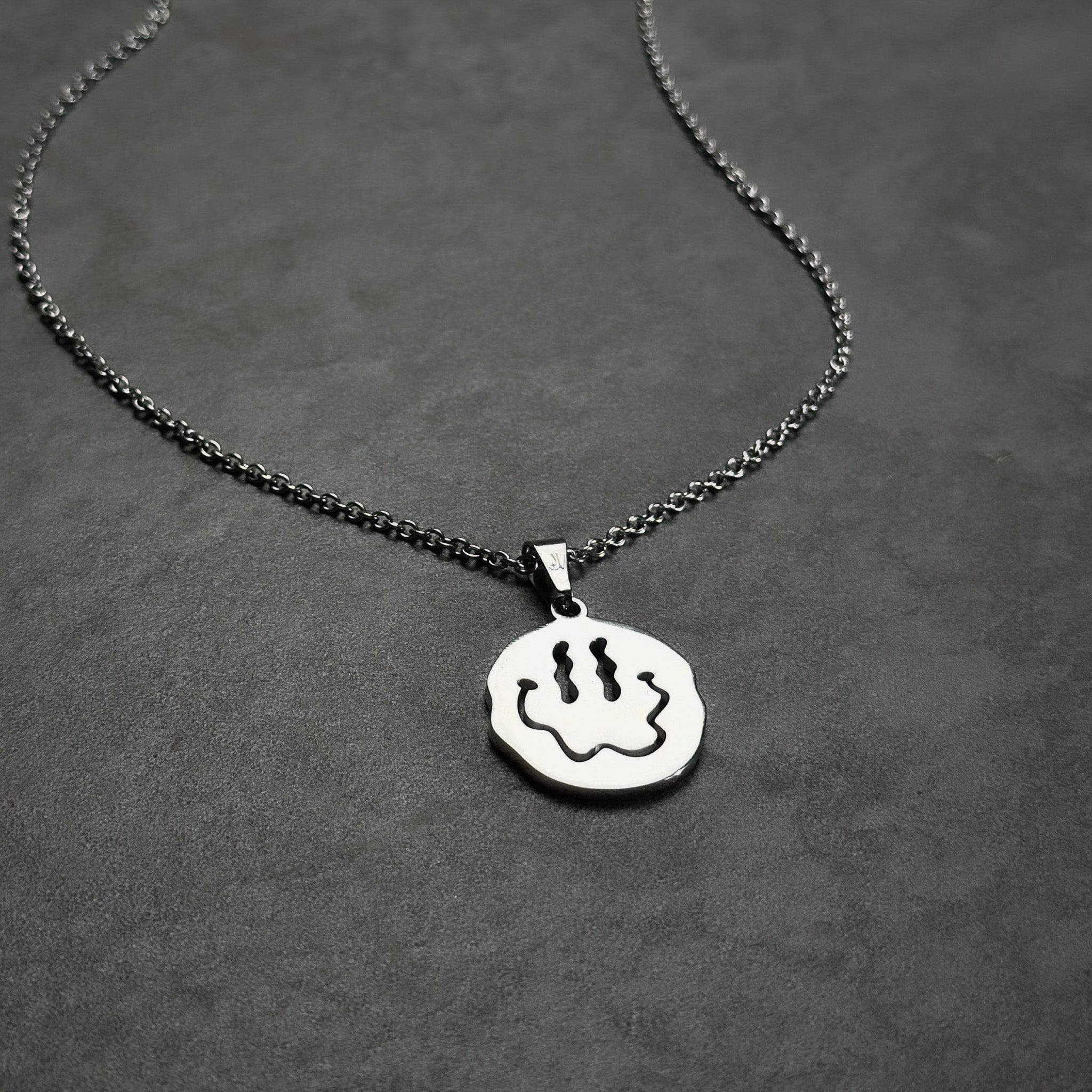 Smiley Rolo Chain - Silver (2mm) Chain with Pendant JVillion®