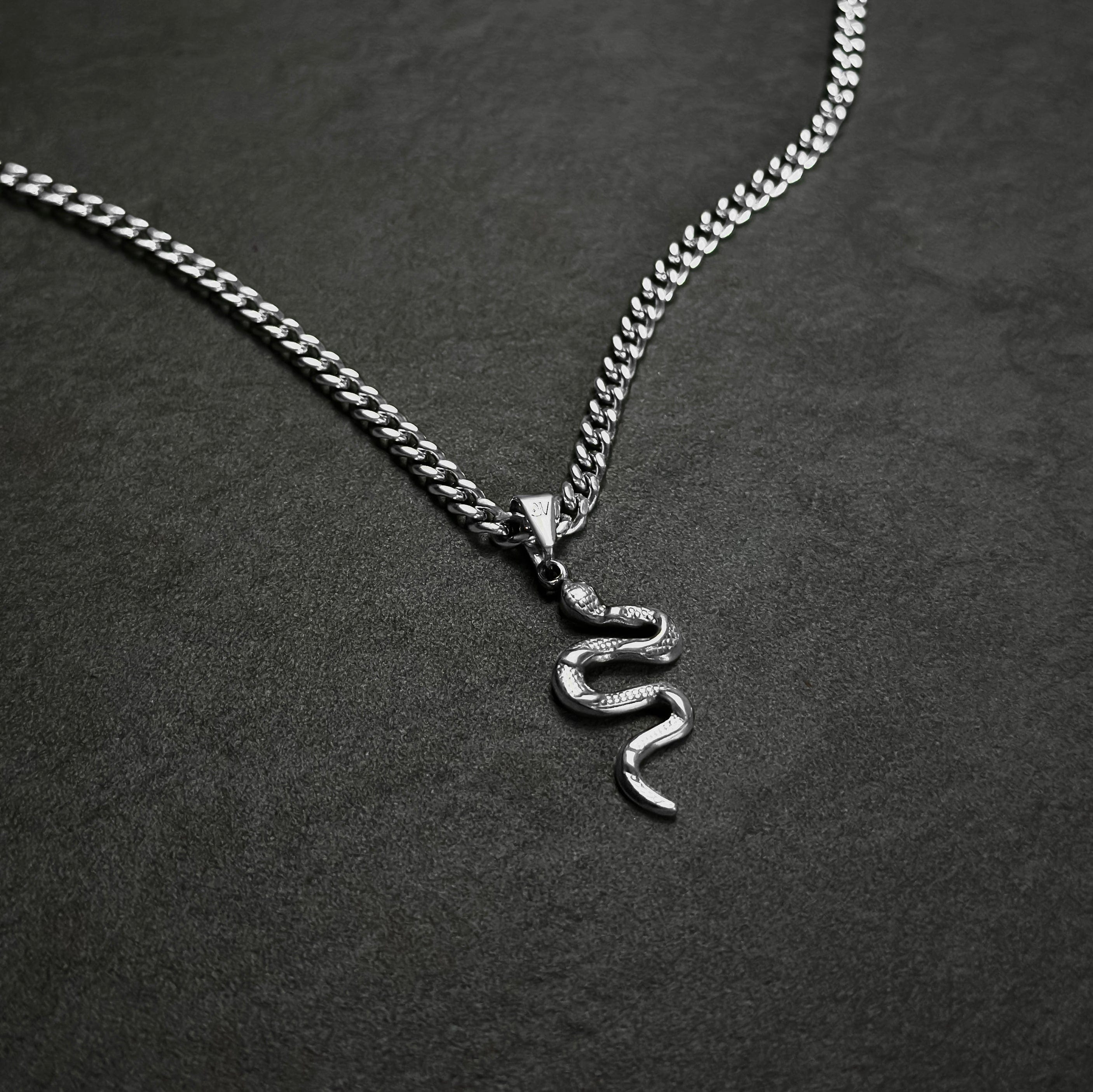 Viper Cuban Chain - Silver (4mm) Chain with Pendant JVillion®